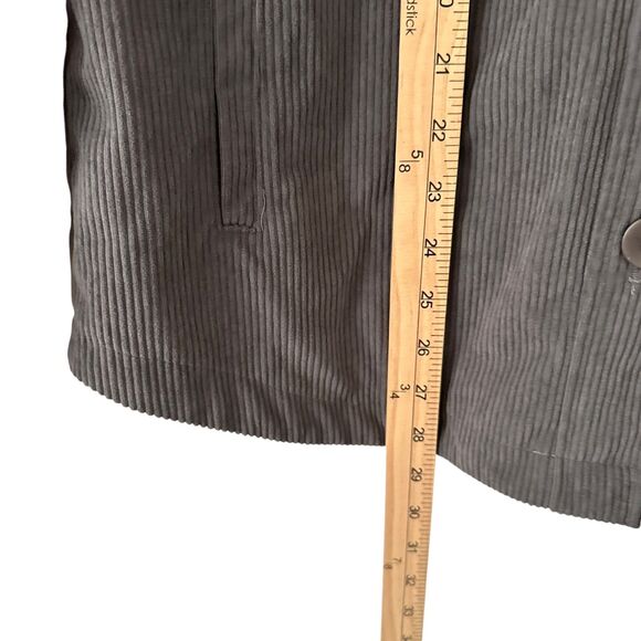 Avec Les Filles Grey Button Up Stretchy Corduroy Shacket Size M - Picture 6 of 7
